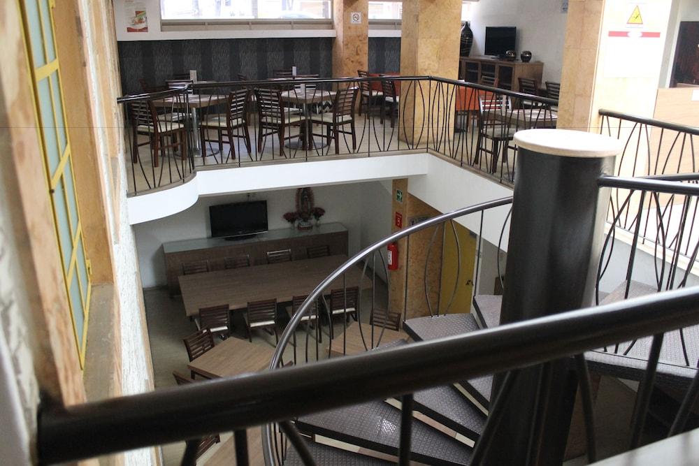 Hotel Villa De Madrid メキシコシティ エクステリア 写真